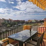 Penthouse Sabina Mit Jacuzzi קיאו סלבאחה