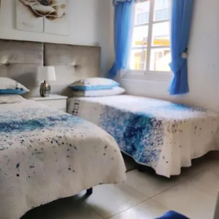 Penthouse Sabina Mit Jacuzzi * Callao Salvaje