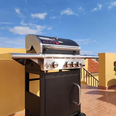 Penthouse Sabina Mit Jacuzzi * Callao Salvaje