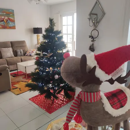 Penthouse Sabina Mit Jacuzzi * קיאו סלבאחה