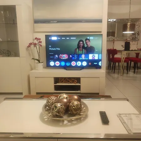 Penthouse Sabina Mit Jacuzzi בית נופש קיאו סלבאחה